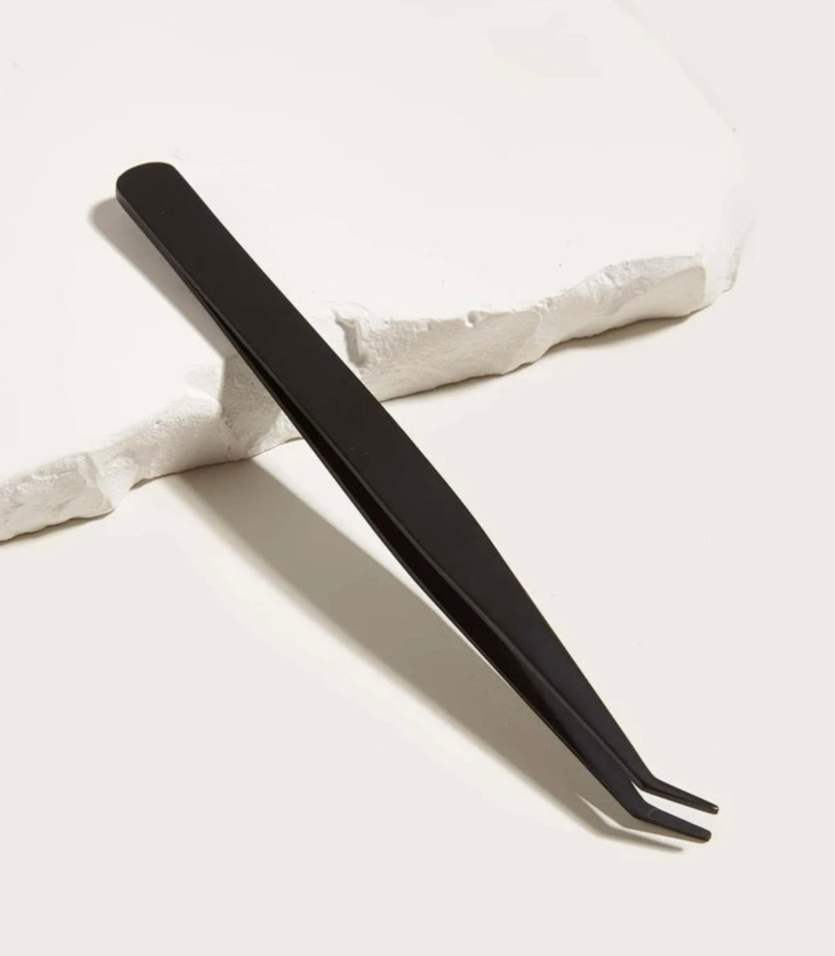 Tweezers and clamps for clip on lashes